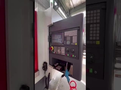 Espetáculo paralelo de fábrica de parafusos gêmeos-2