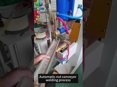 Alimentação automática de porcas e soldadores por ponto