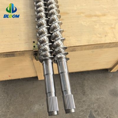 Qualidade  High Temperature Resistant Customizable Extruder Shaft with Nickel Chrome Tungsten Composite Liner for PEEK PVDF Production fábrica