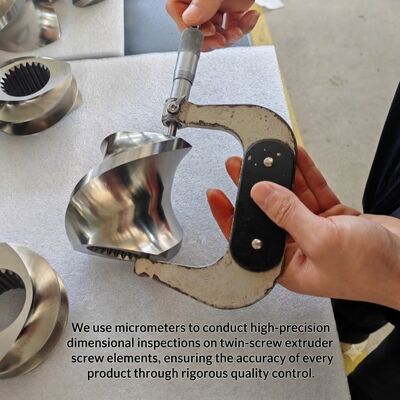 Qualidade  High Efficiency Mixing 30mm Bimetallic Twin Screw Elements for Durable Extruder Performance fábrica