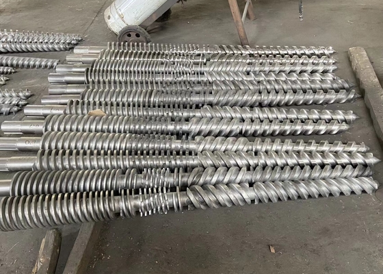 Elementos do parafuso com aço 38CrMoAla HV800 do nitreto - 900 profundidades 0,4 - 0.7mm