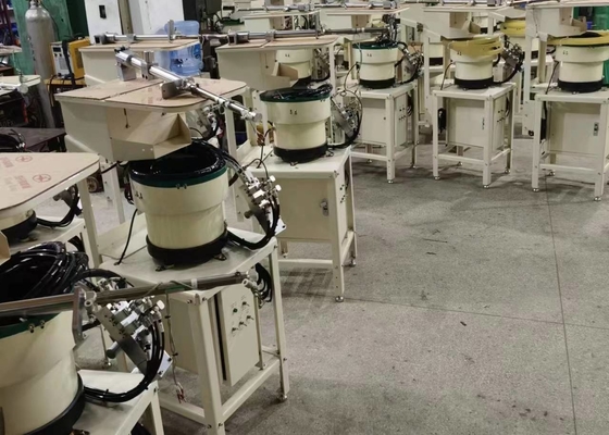 Ferramentas de transferência da rampa automática do alimentador M6 M8 M10 M12 da porca