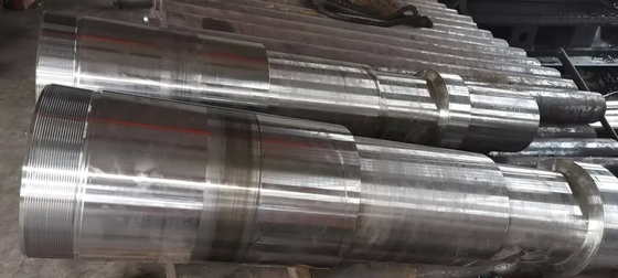 tambor plástico do parafuso da extrusora de 38CrMoAlA Sacm645 para a máquina de sopro do filme