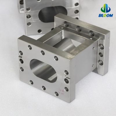 Cano de Parafuso Duplo de Liga de Níquel de Alta Resistência para Resistência ao Desgaste em Máquinas Extrusoras de Plástico