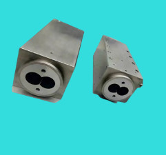 Elementos gêmeos paralelos Pip Sheet Extruder bimetálico do tambor do parafuso de Berstoff