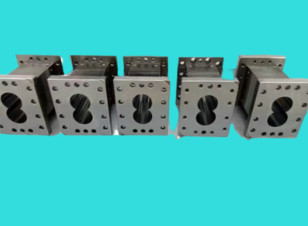 Elementos gêmeos paralelos Pip Sheet Extruder bimetálico do tambor do parafuso de Berstoff